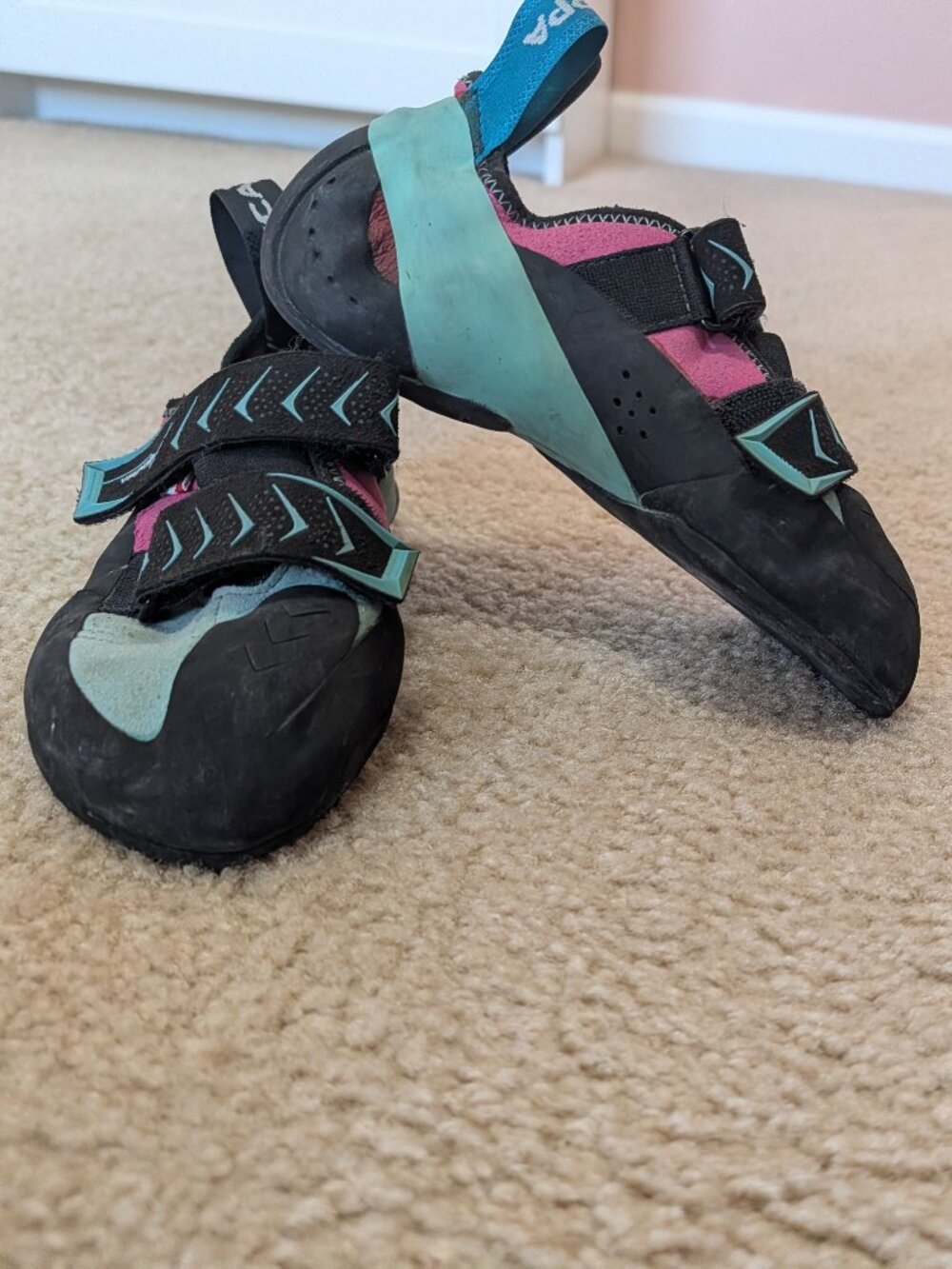 Scarpa Vapor V Women's Climbing Shoe 38.5/7.5